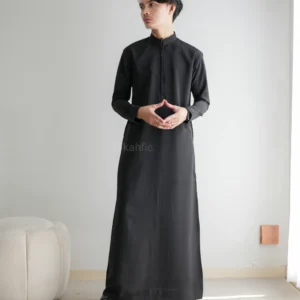 black ট্রেন্ডিং জুব্বাহ